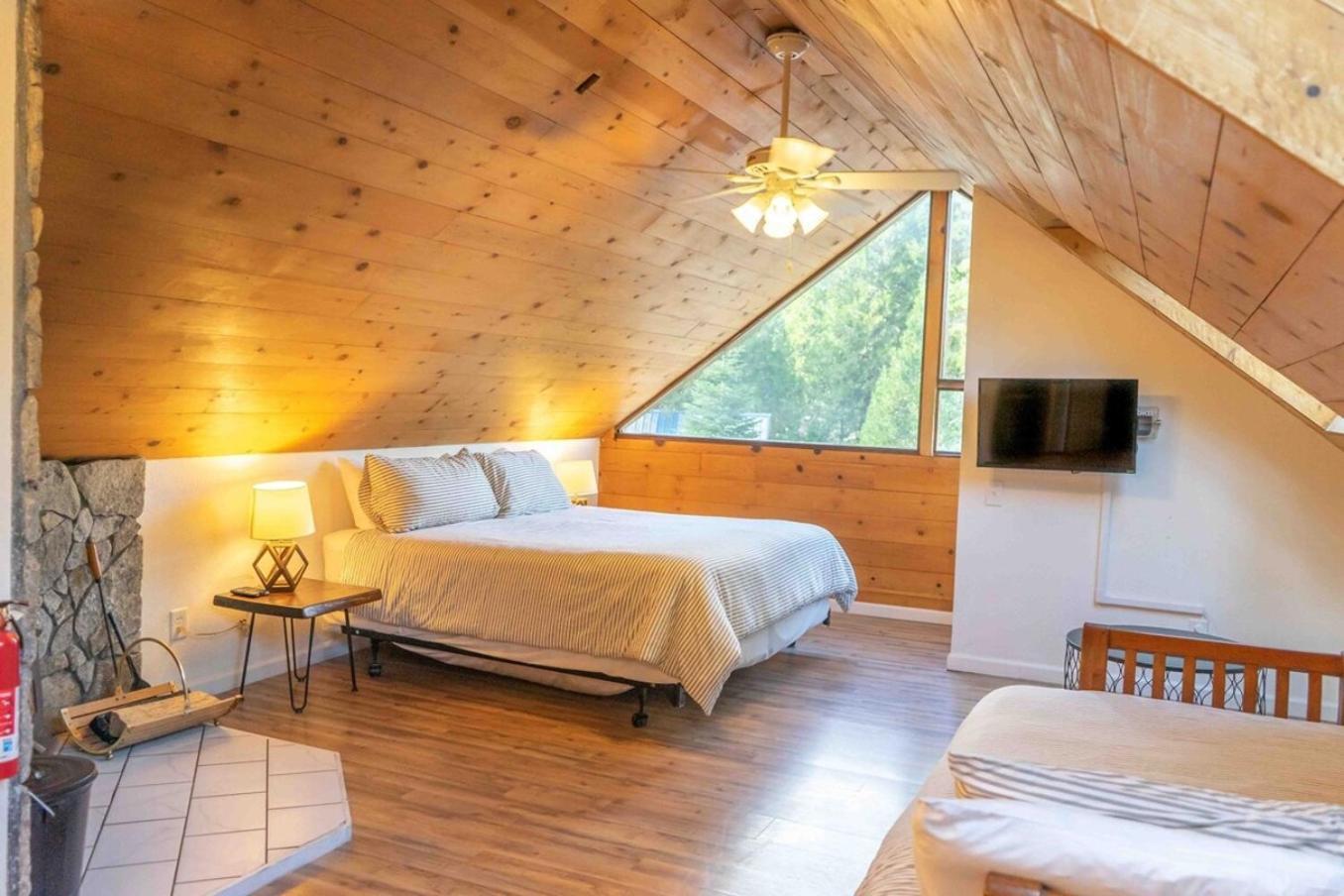 Bear Cave- Pet Friendly Suite In Shaver Lake Exterior foto